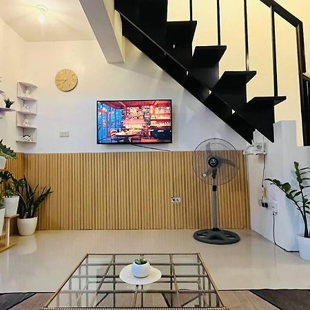 A Cozy 2-Bedroom Home In Malolos - Prime Location Ngoại thất bức ảnh
